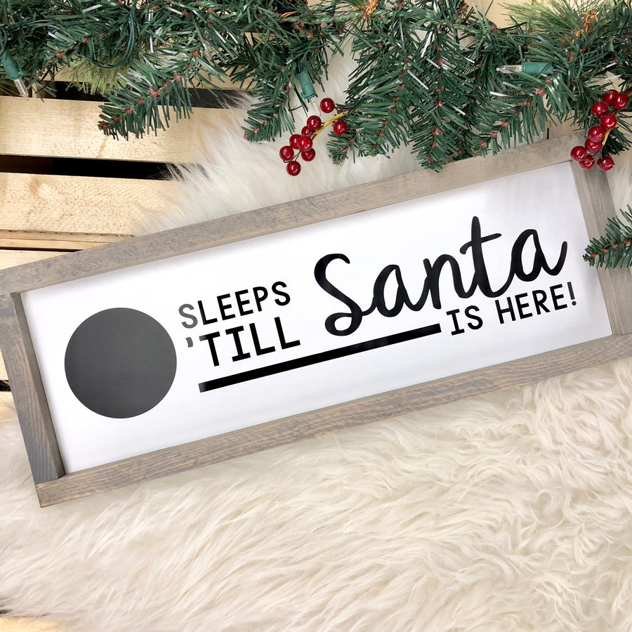 Sleeps 'Till Santa {chalkboard countdown}