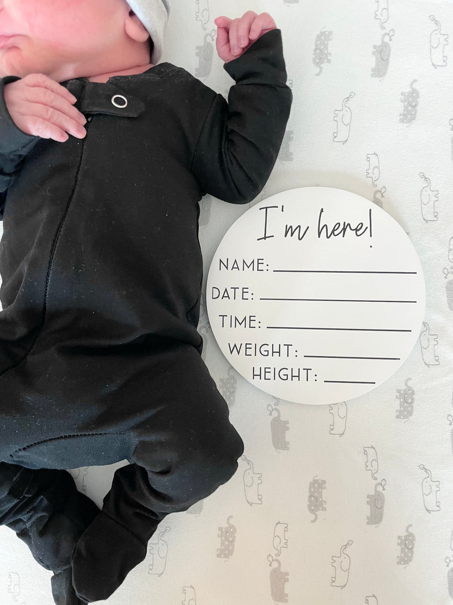 I’m Here! {with stats} Birth Announcement | round